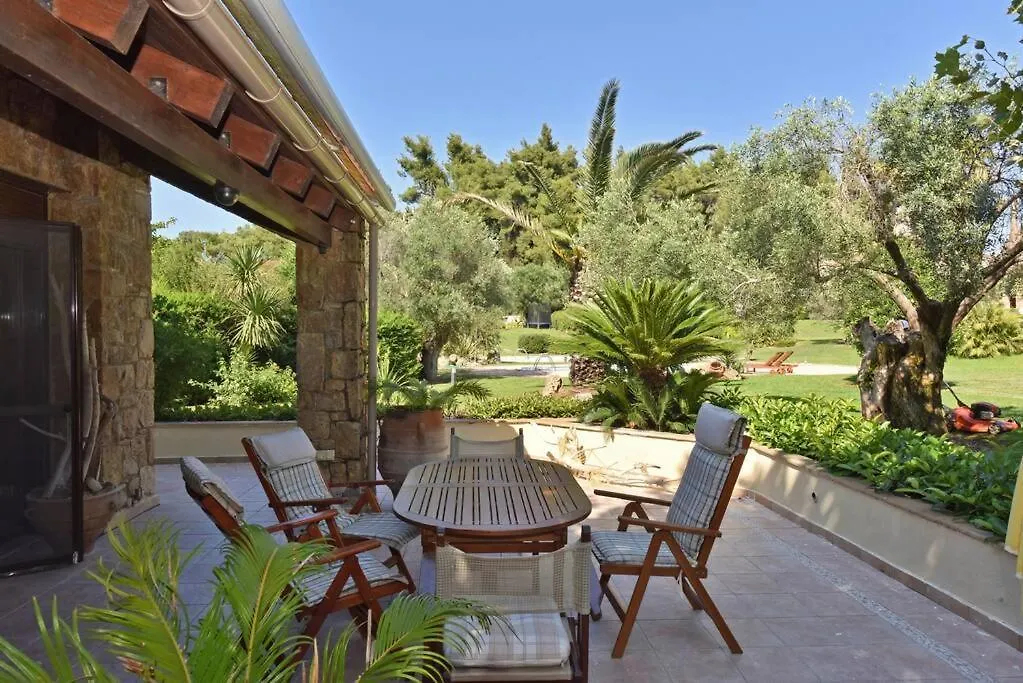 Luxurious Sunny Villa Near The Beach With A Pool Sani   Sani (Chalkidiki)